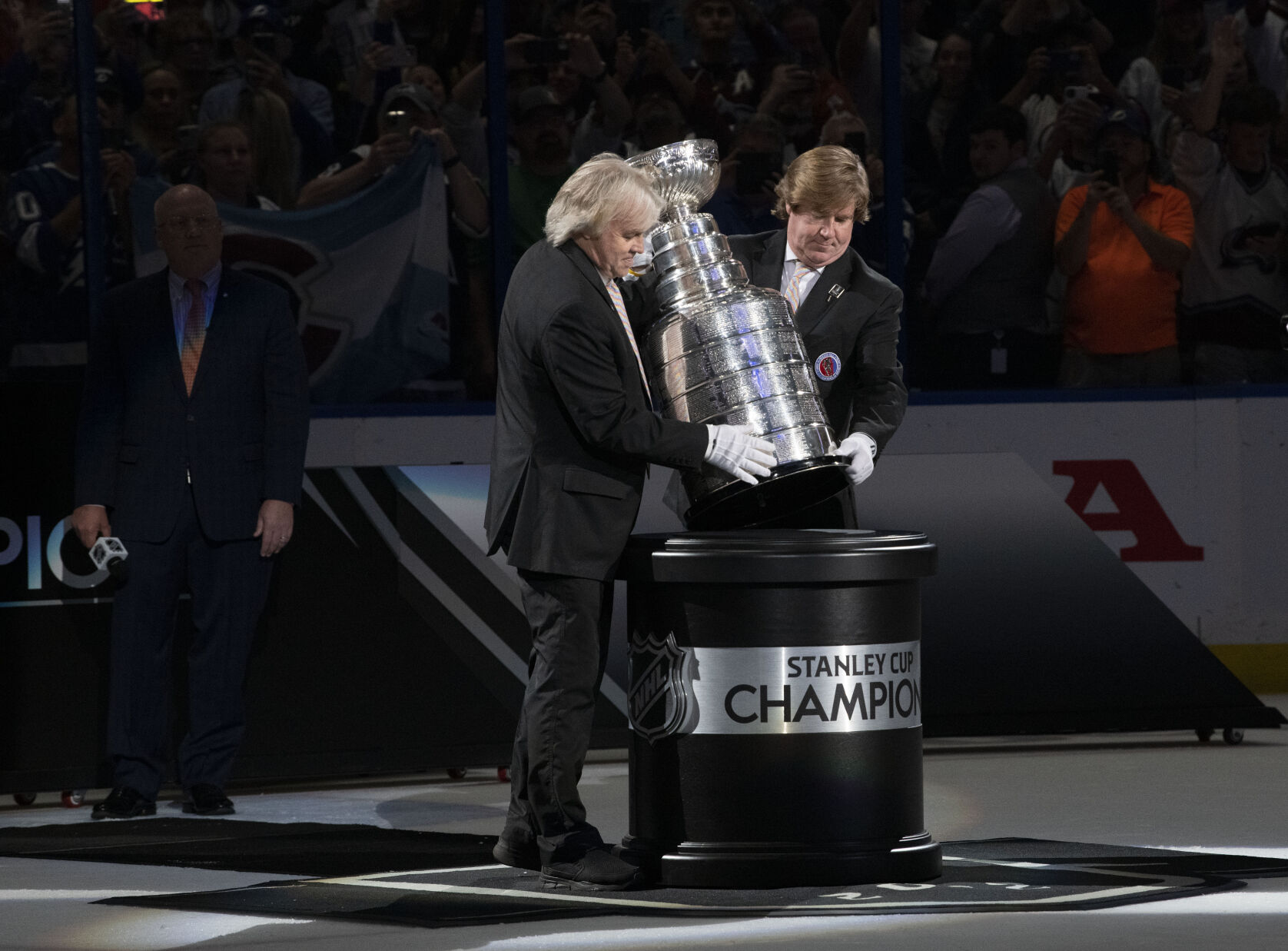 06_26_22 stanley cup 06804.jpg